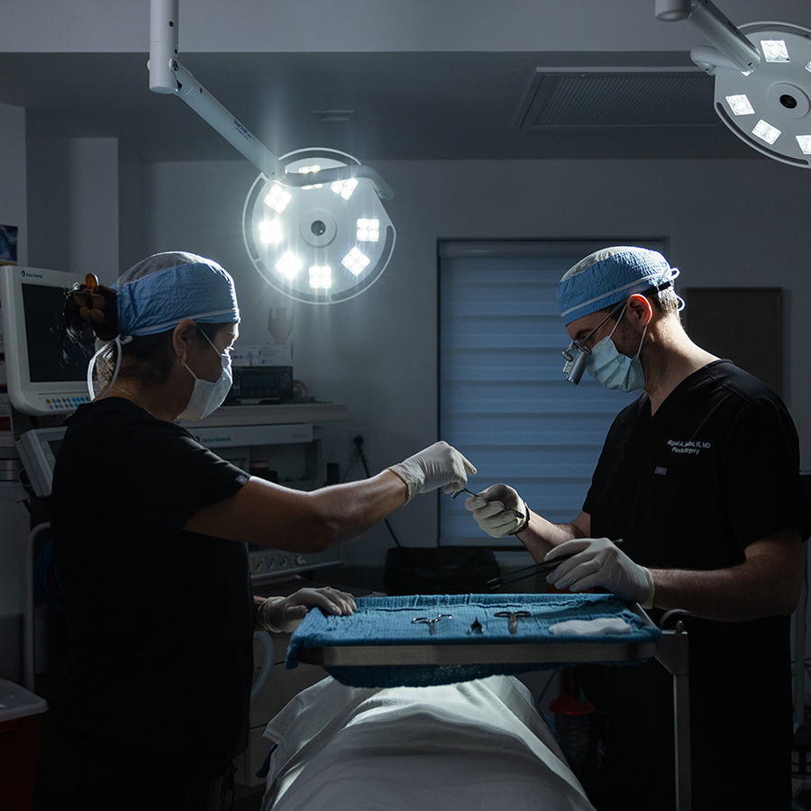 Dr. Medina and staff in the OR